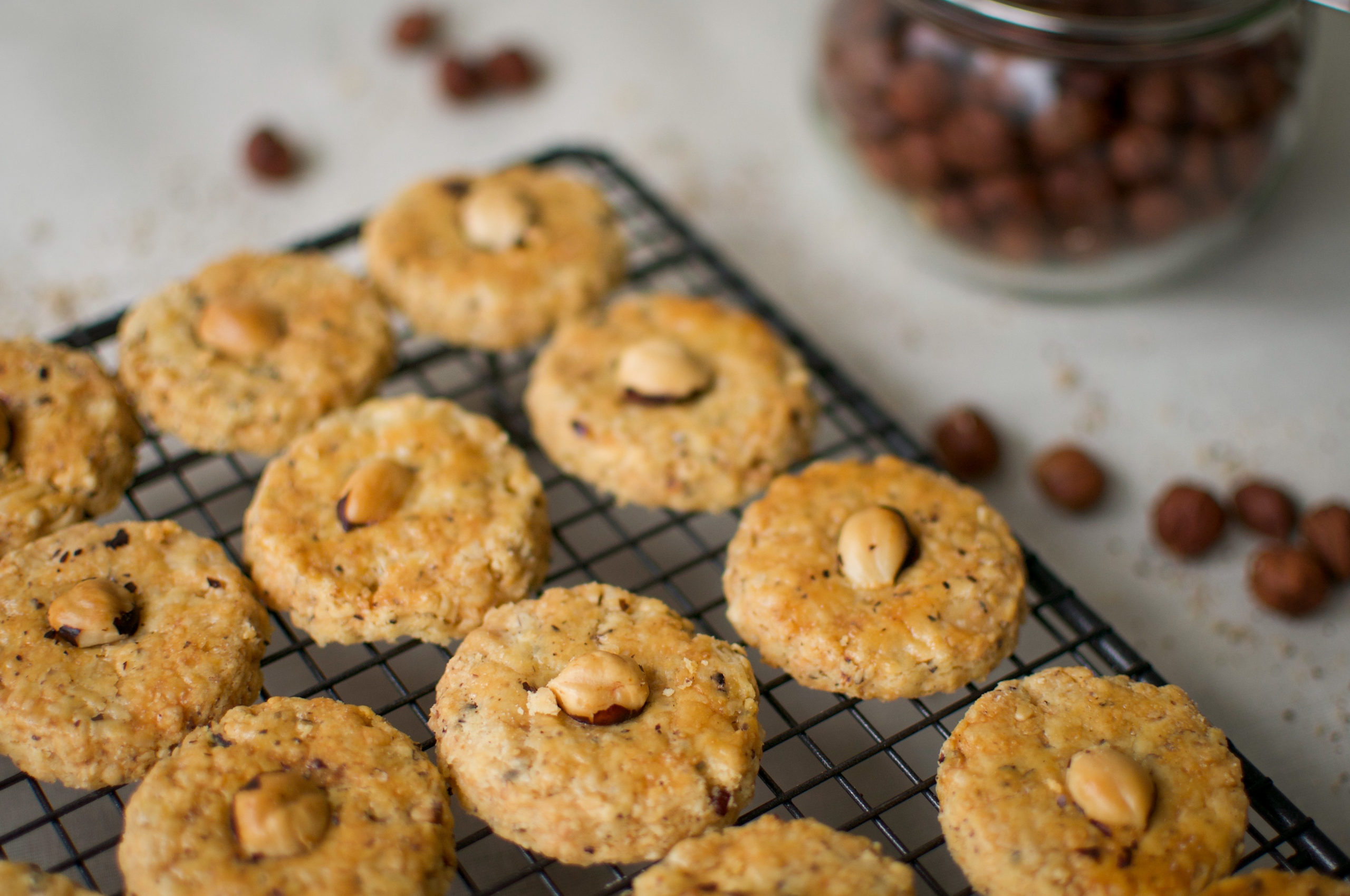 Emmental and Hazelnuts Crispy Biscuits