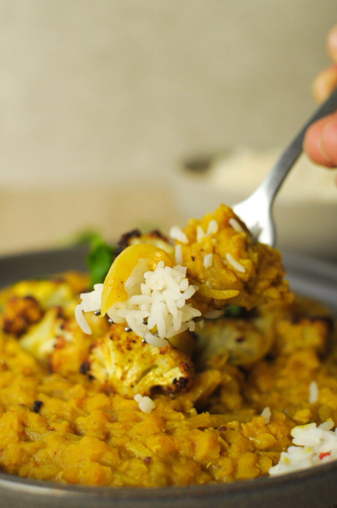 Red lentils and cauliflower dhal